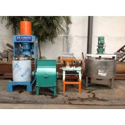 液壓榨油機(jī)市場價格_專業(yè)可靠的液壓榨油機(jī)，福泉機(jī)械傾力推*