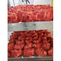 做牛肉加工設(shè)備，生產(chǎn)牛肉的機(jī)器，醬鹵牛肉生產(chǎn)設(shè)備和配方